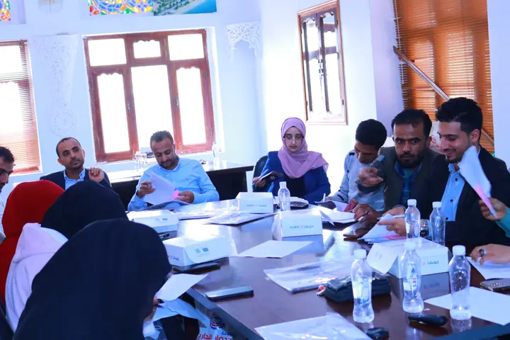 Nahbal Pharma team during a collaborative working session