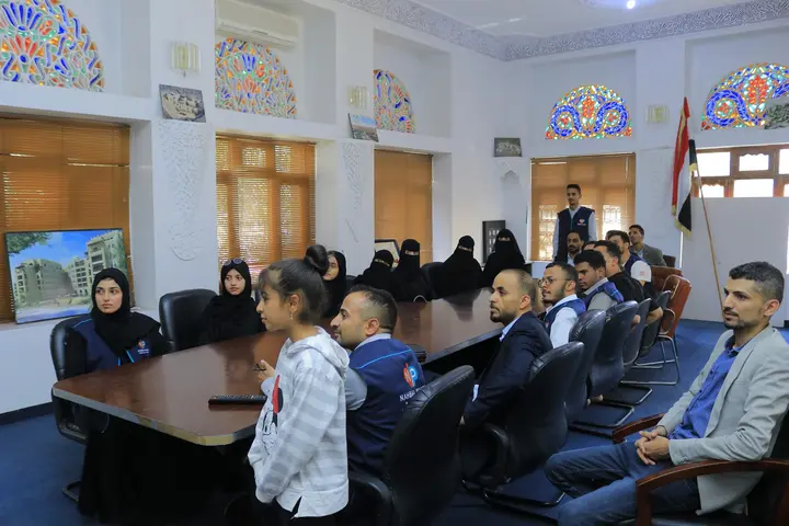 A communication and coordination session for the Nahbal Pharma team