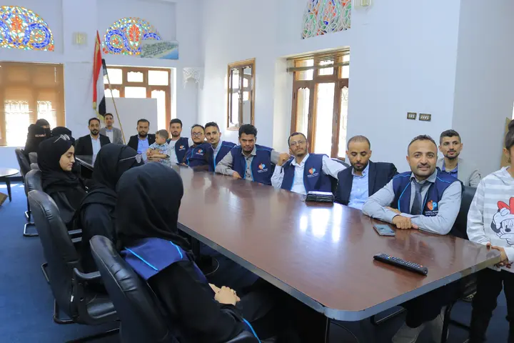 Nahbal Pharma team meeting around the conference table