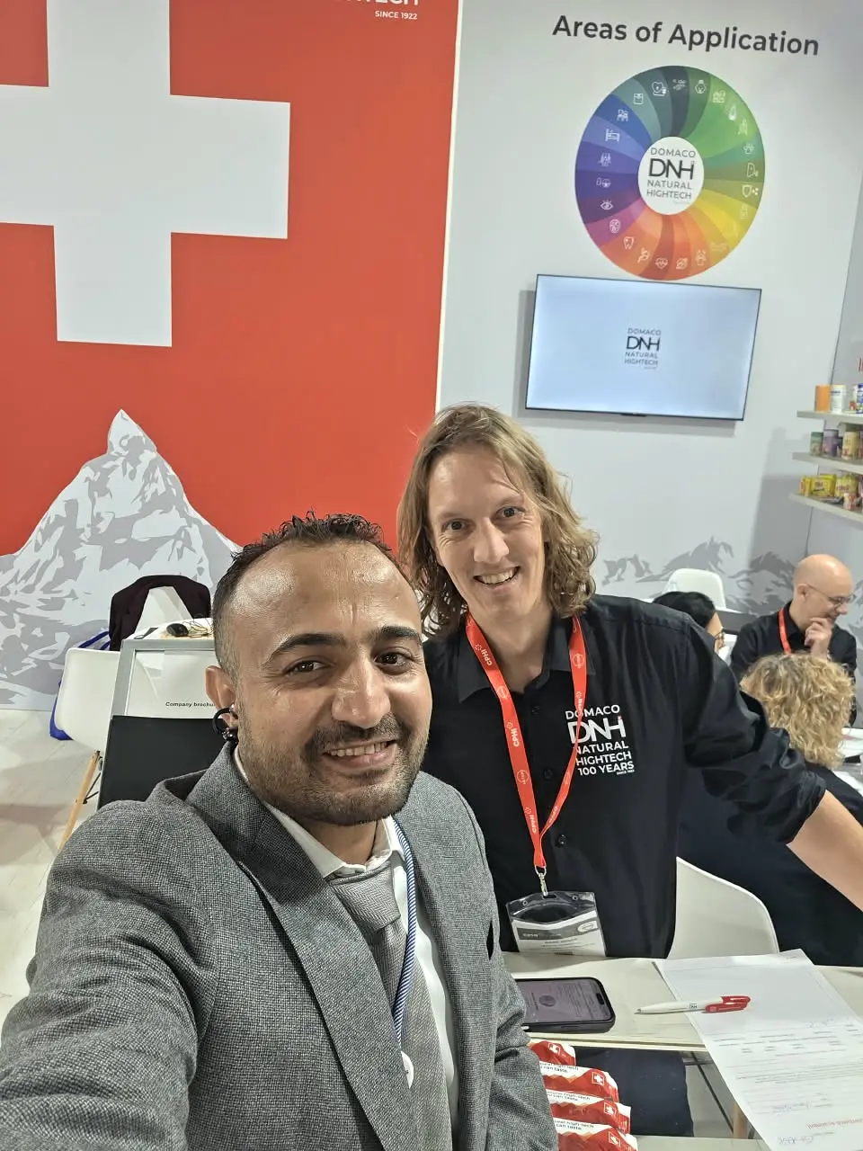 Nahbal Pharma meeting at the DOMACO DNH Natural Hightech stand
