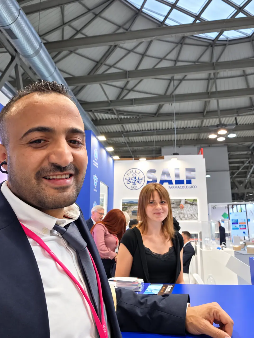 Nahbal Pharma professional meeting at the SALF Farmacologico booth