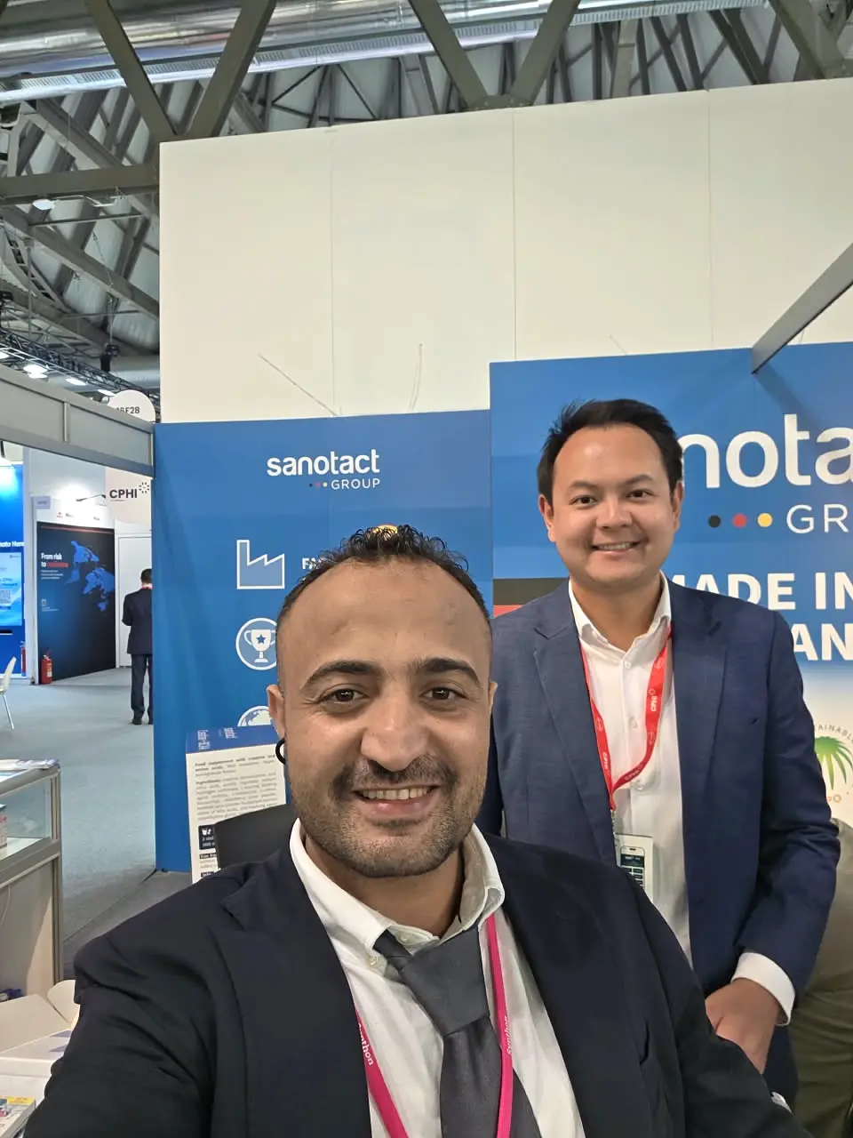 Nahbal Pharma meeting at the sanotact Group stand
