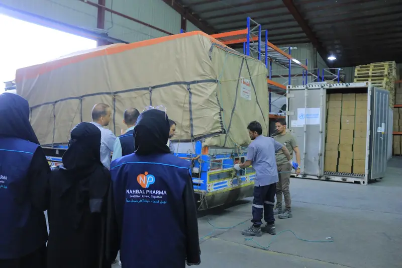 Nahbal team overseeing preparation of the unloading area
